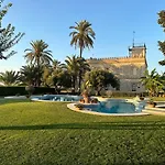 El Maestre Vila
