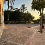 El Maestre Vila *